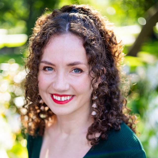 LauraBethCouchHeadshot_2025.jpeg